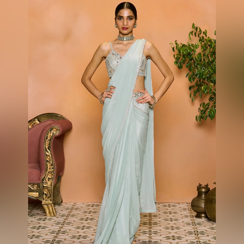 Dusty Mint Embroidered Georgette Saree S Lashkaraa